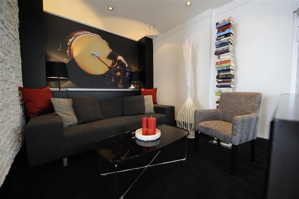 Max Brown Hotel Midtown, Part Of Sircle Collection Düsseldorf Quarto foto